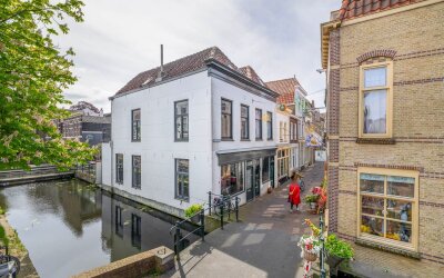 Stoofsteeg 22