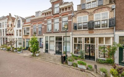 Naaierstraat 10