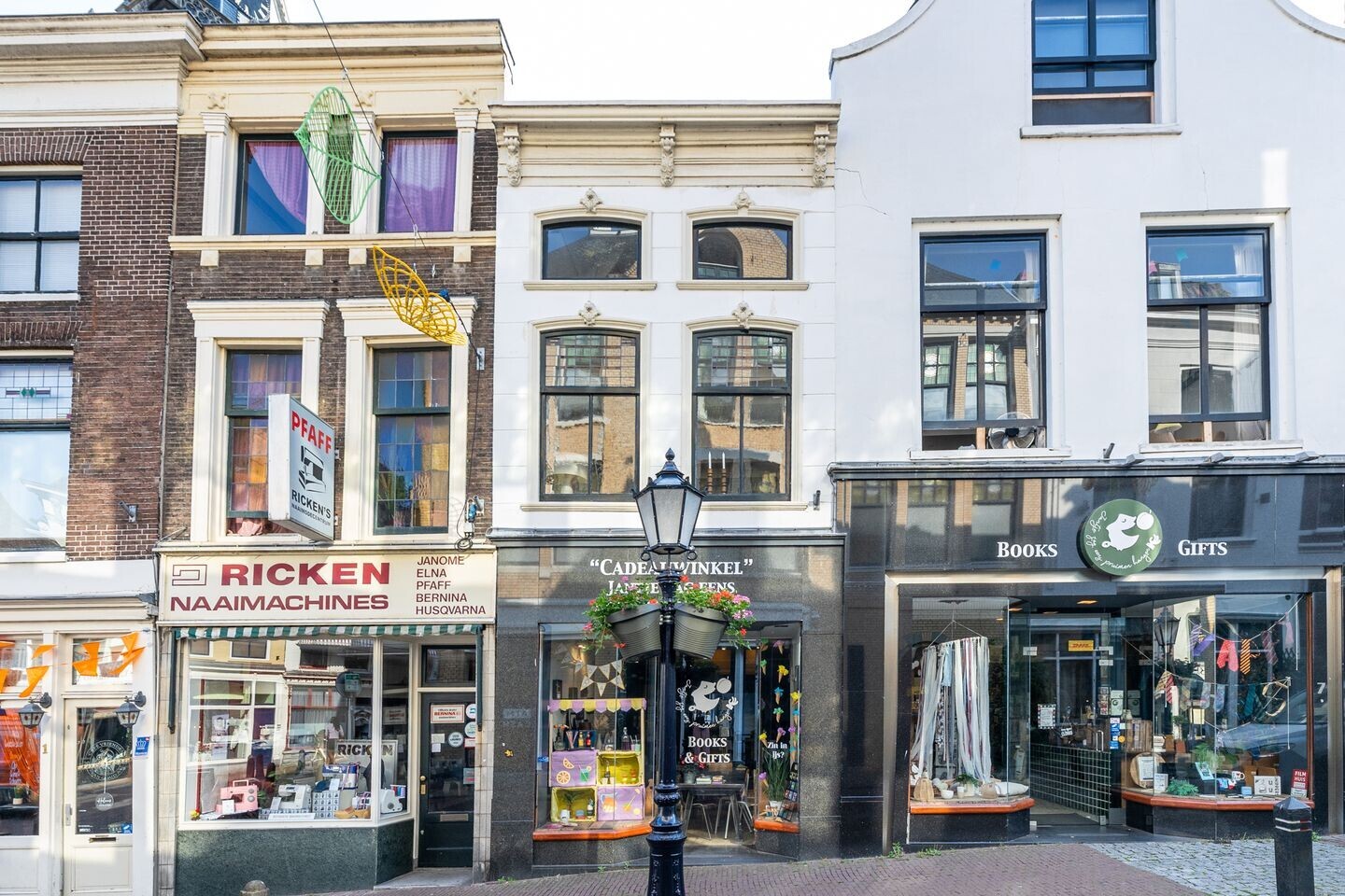 Tussenwoning te koop: Dubbele Buurt 11D, Gouda