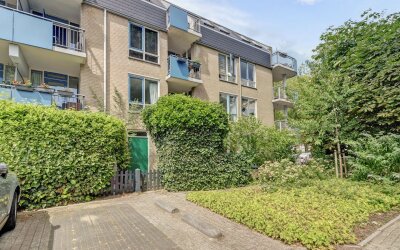 Lange Noodg. 66