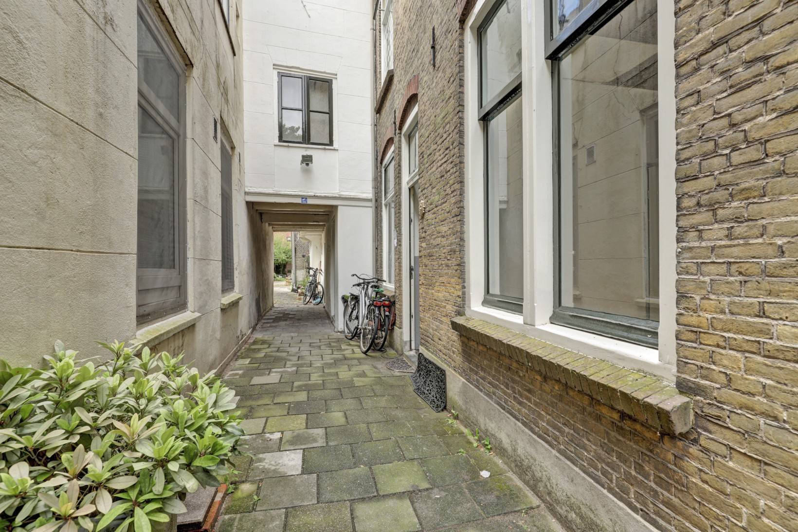 Tussenwoning te koop: Raam 148, Gouda
