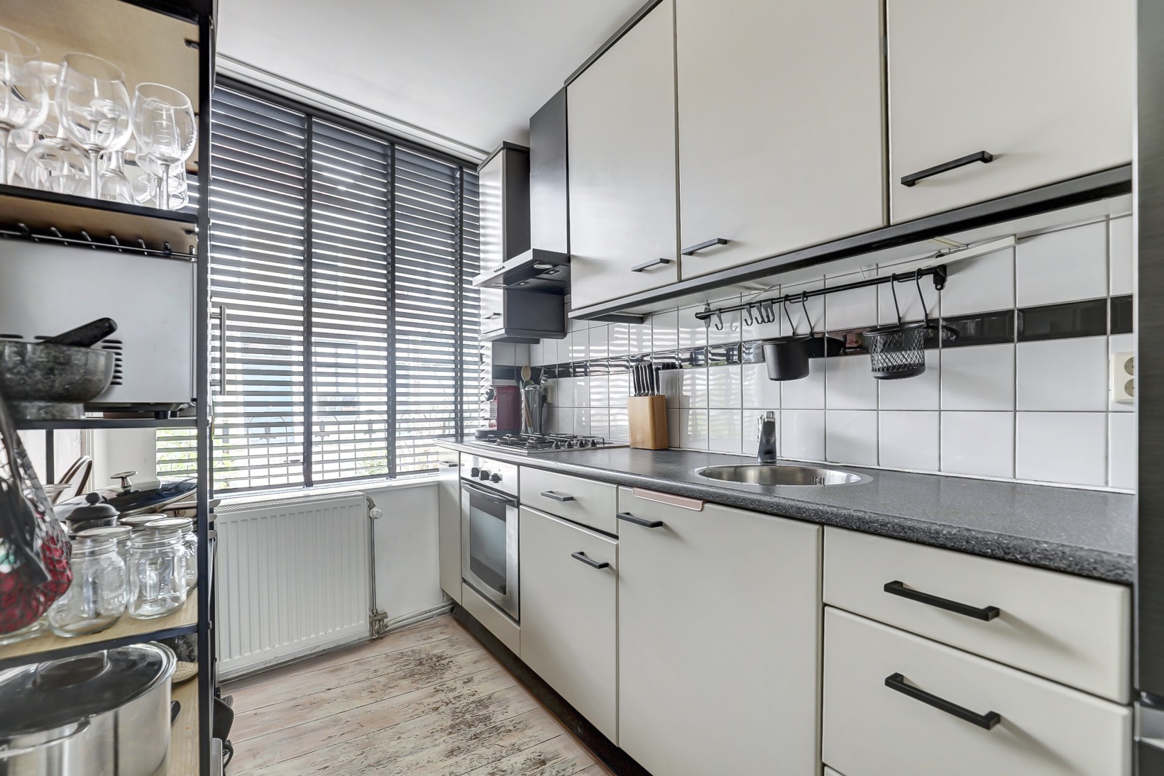 Hoekwoning te koop: Groeneweg 76, Gouda