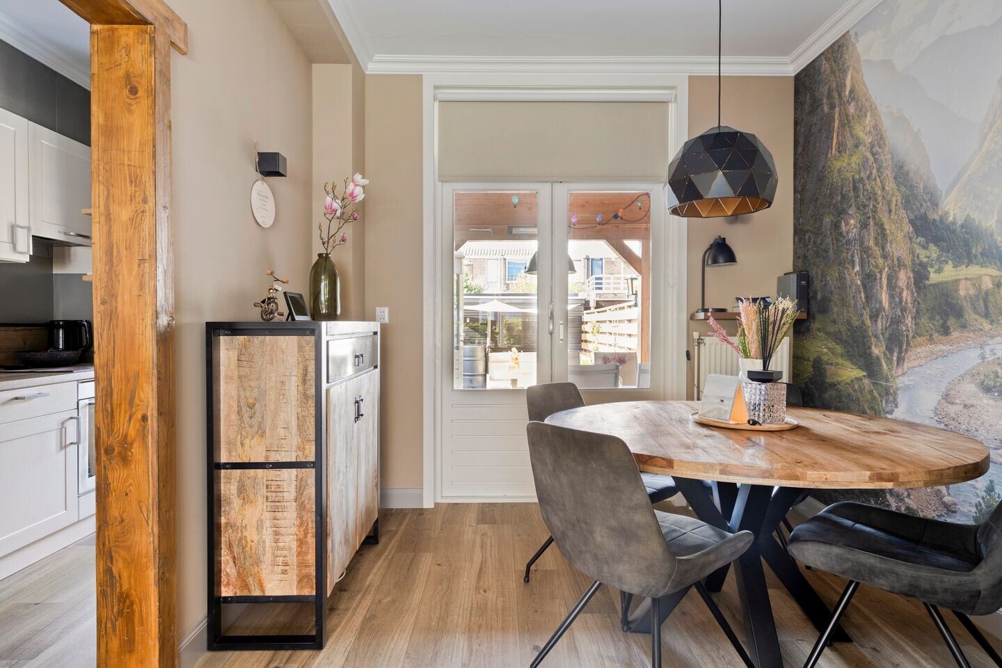 Tussenwoning te koop: Karekietstraat 35, Gouda