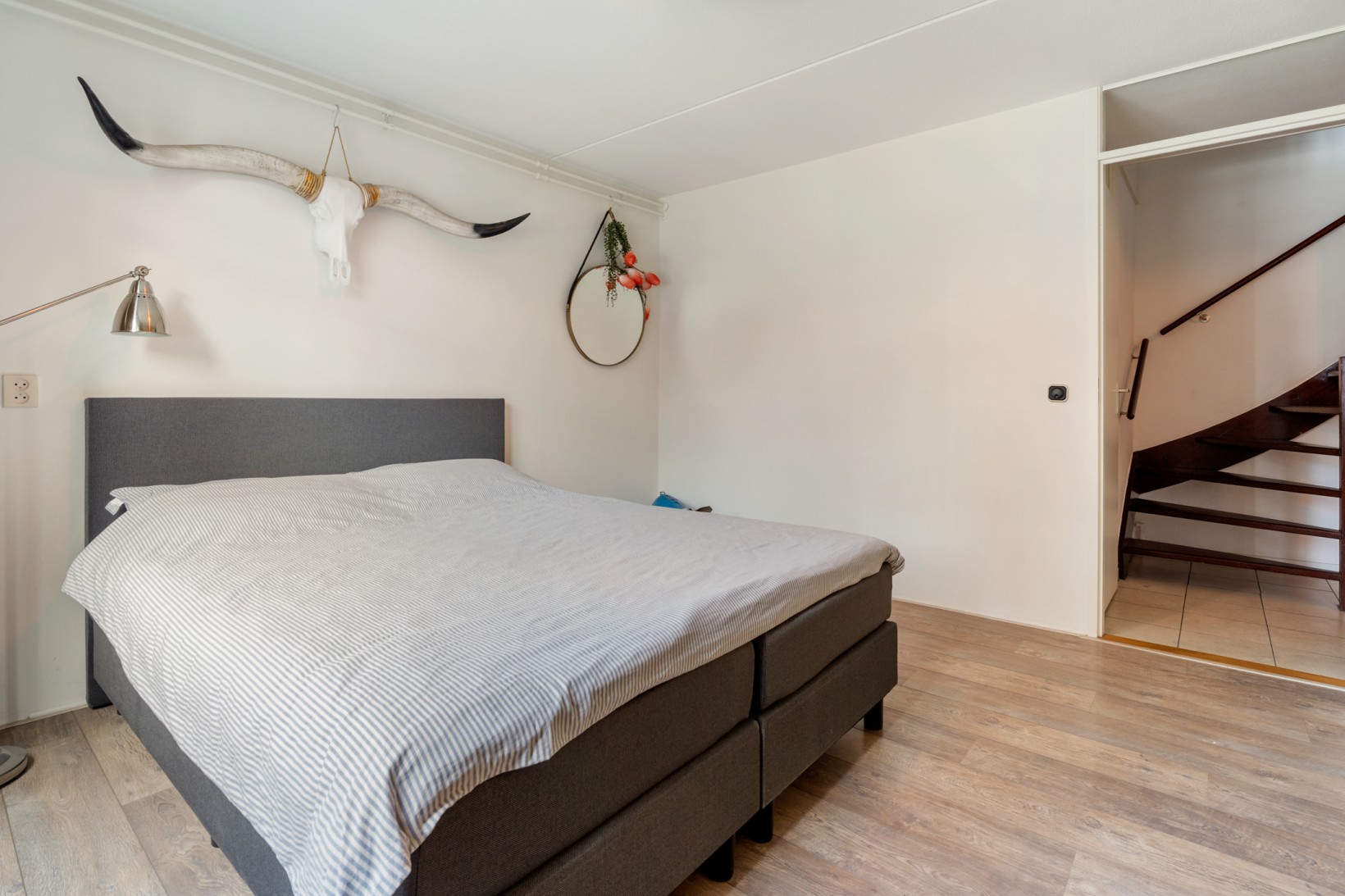 Tussenwoning te koop: Lazaruskade 29, Gouda