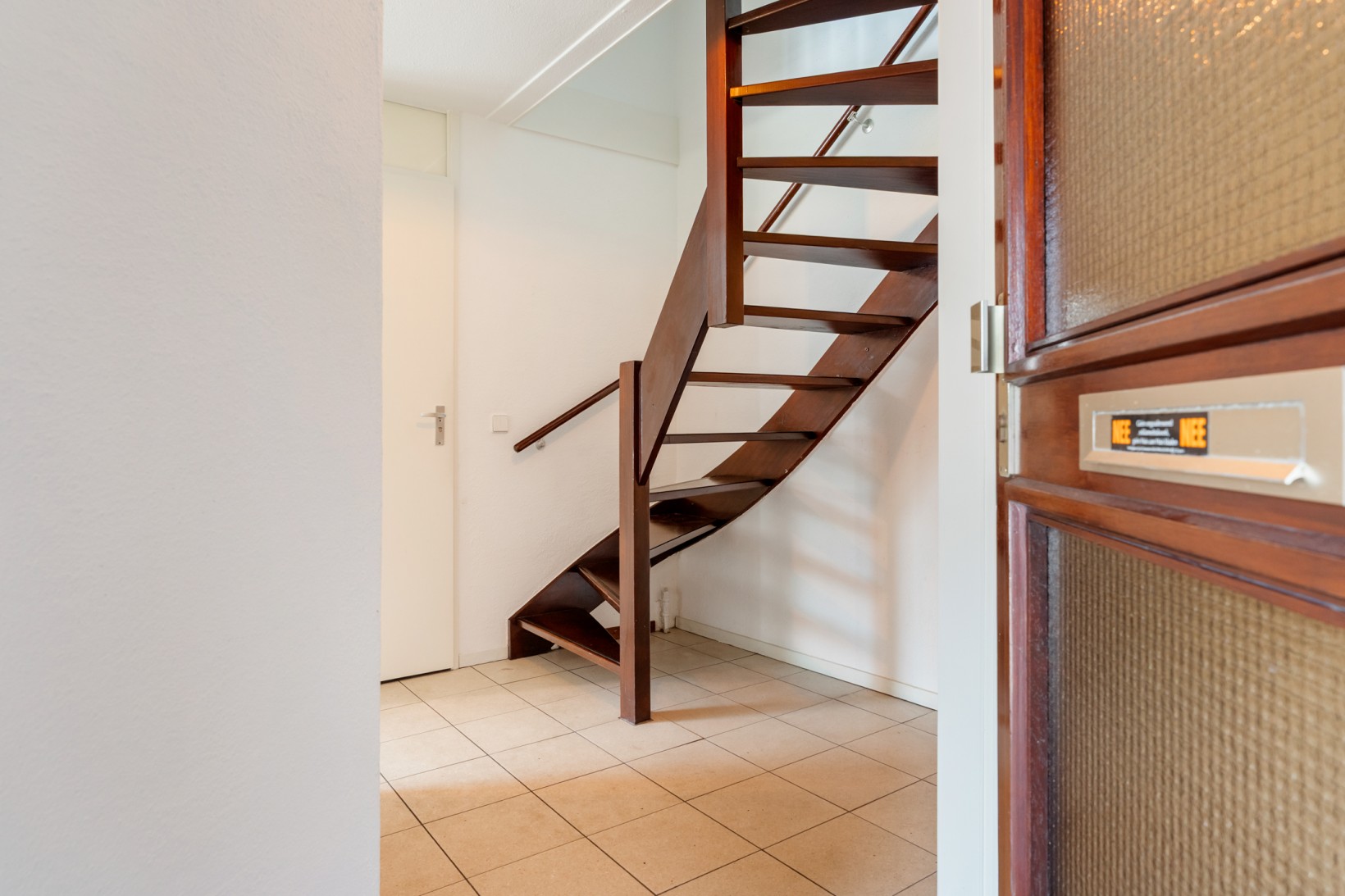 Tussenwoning te koop: Lazaruskade 29, Gouda