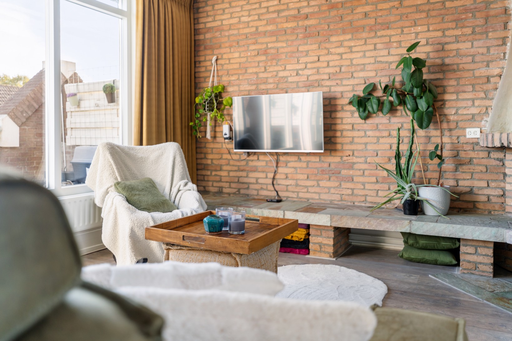 Tussenwoning te koop: Lazaruskade 29, Gouda