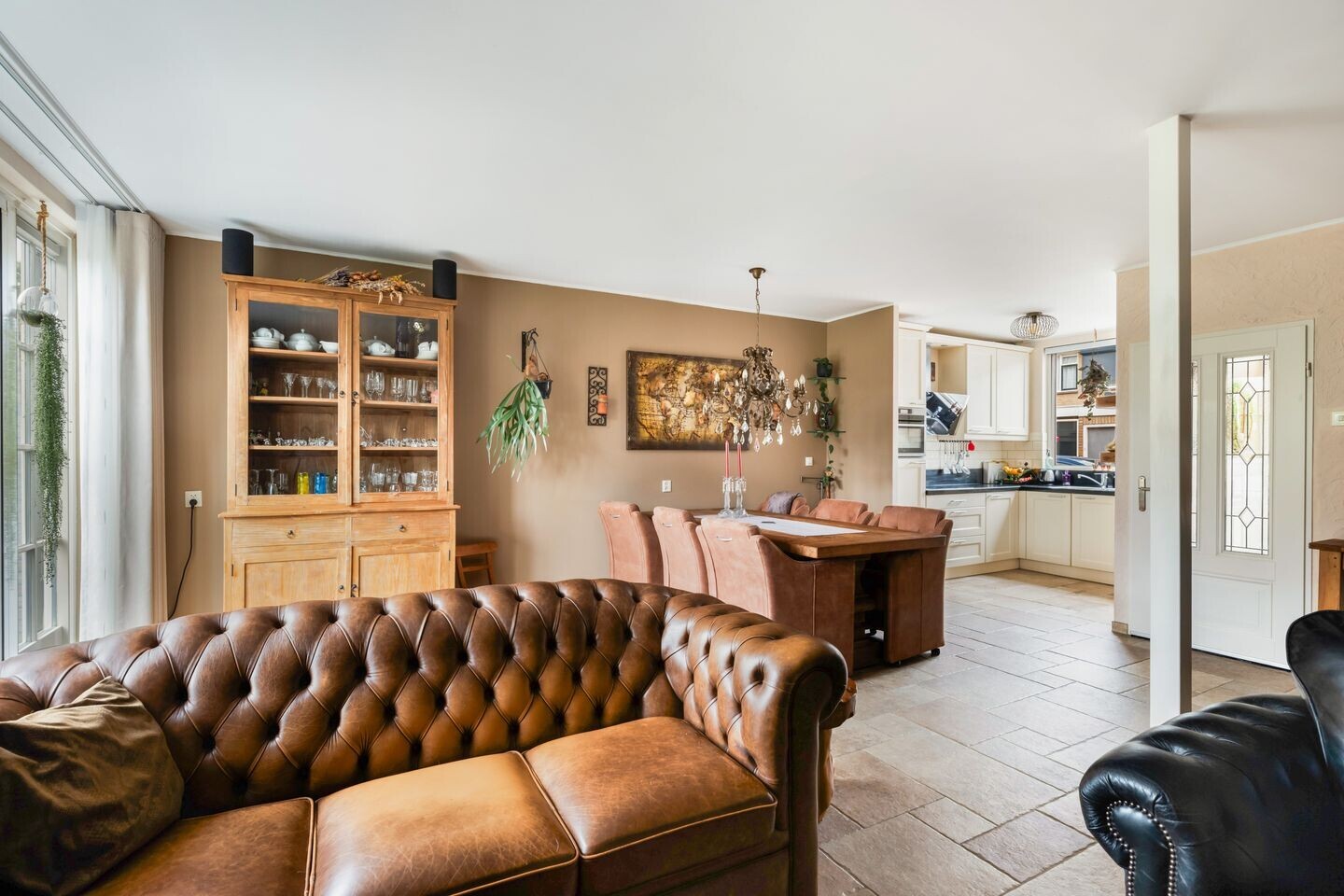 Tussenwoning te koop: Westerom 10, Gouda