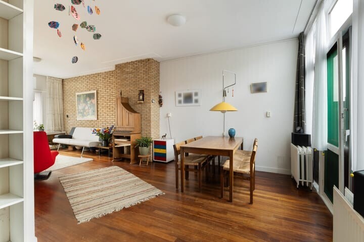 Tussenwoning te koop: van Baerlestraat 28, Gouda
