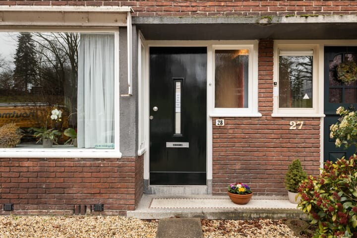 Tussenwoning te koop: van Baerlestraat 28, Gouda