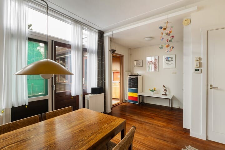 Tussenwoning te koop: van Baerlestraat 28, Gouda