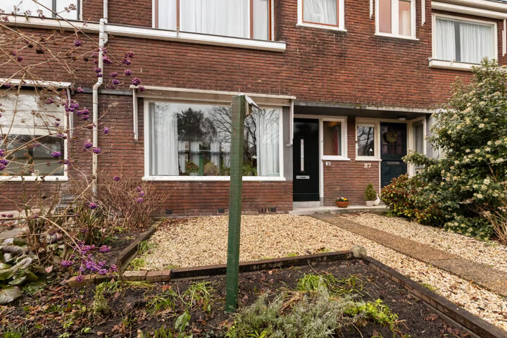 Tussenwoning te koop: van Baerlestraat 28, Gouda