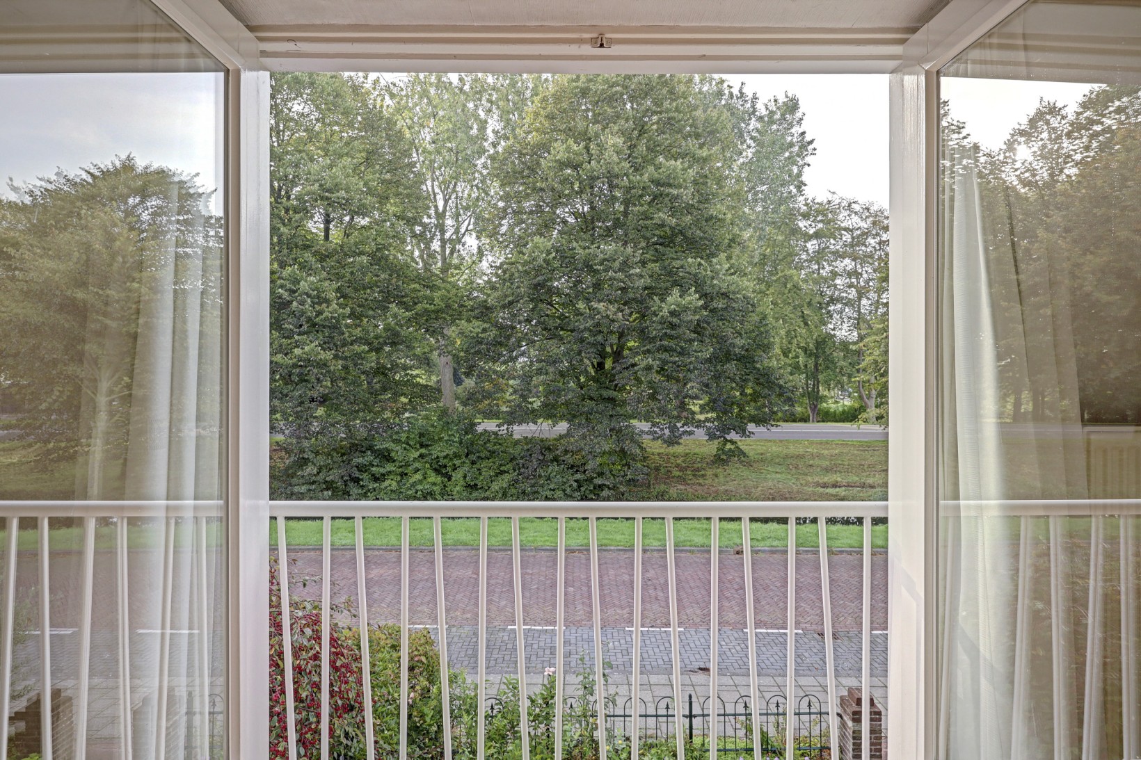 Tussenwoning te koop: van Baerlestraat 49, Gouda