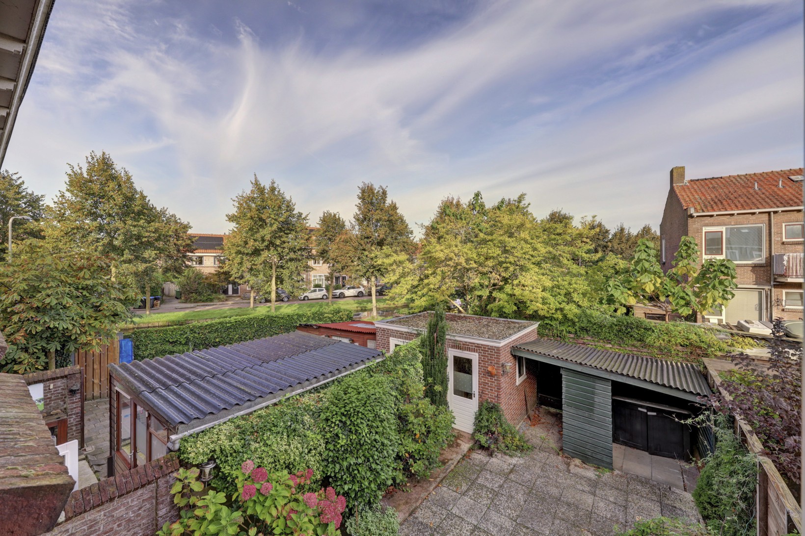 Tussenwoning te koop: van Baerlestraat 49, Gouda