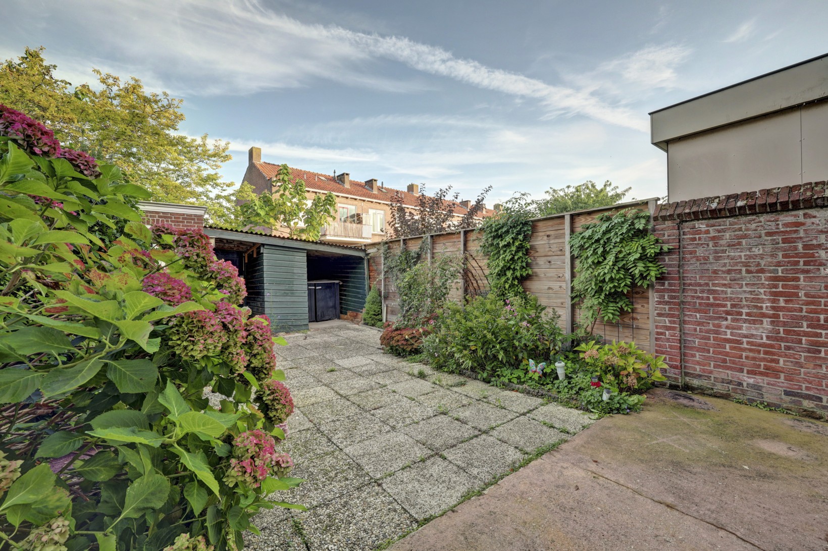 Tussenwoning te koop: van Baerlestraat 49, Gouda