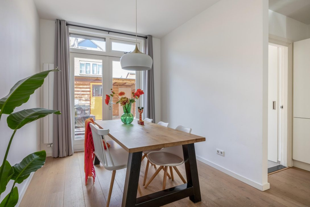 Tussenwoning te koop: Woudstraat 32, Gouda