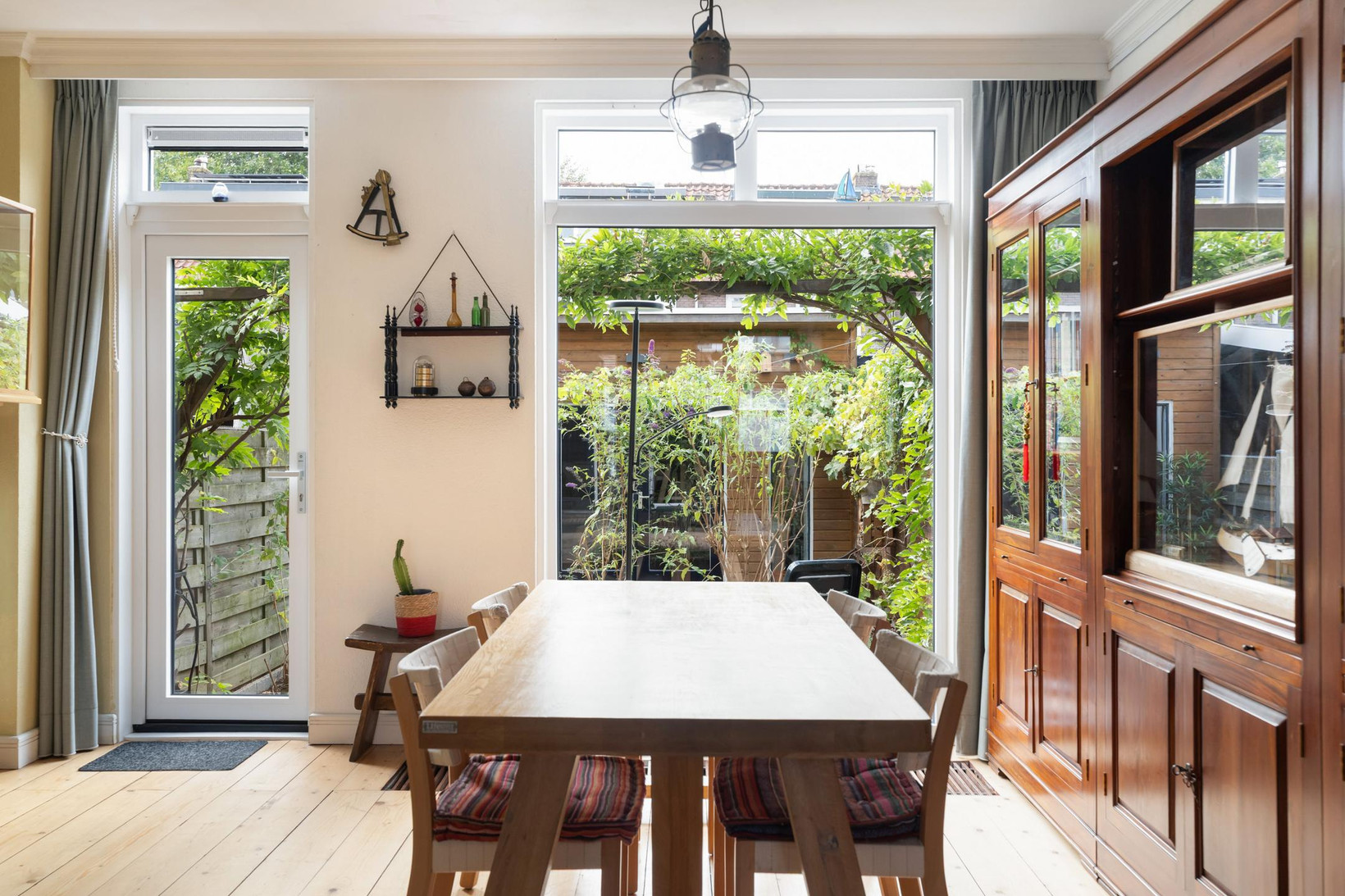 Tussenwoning te koop: Tollensstraat 61, Gouda