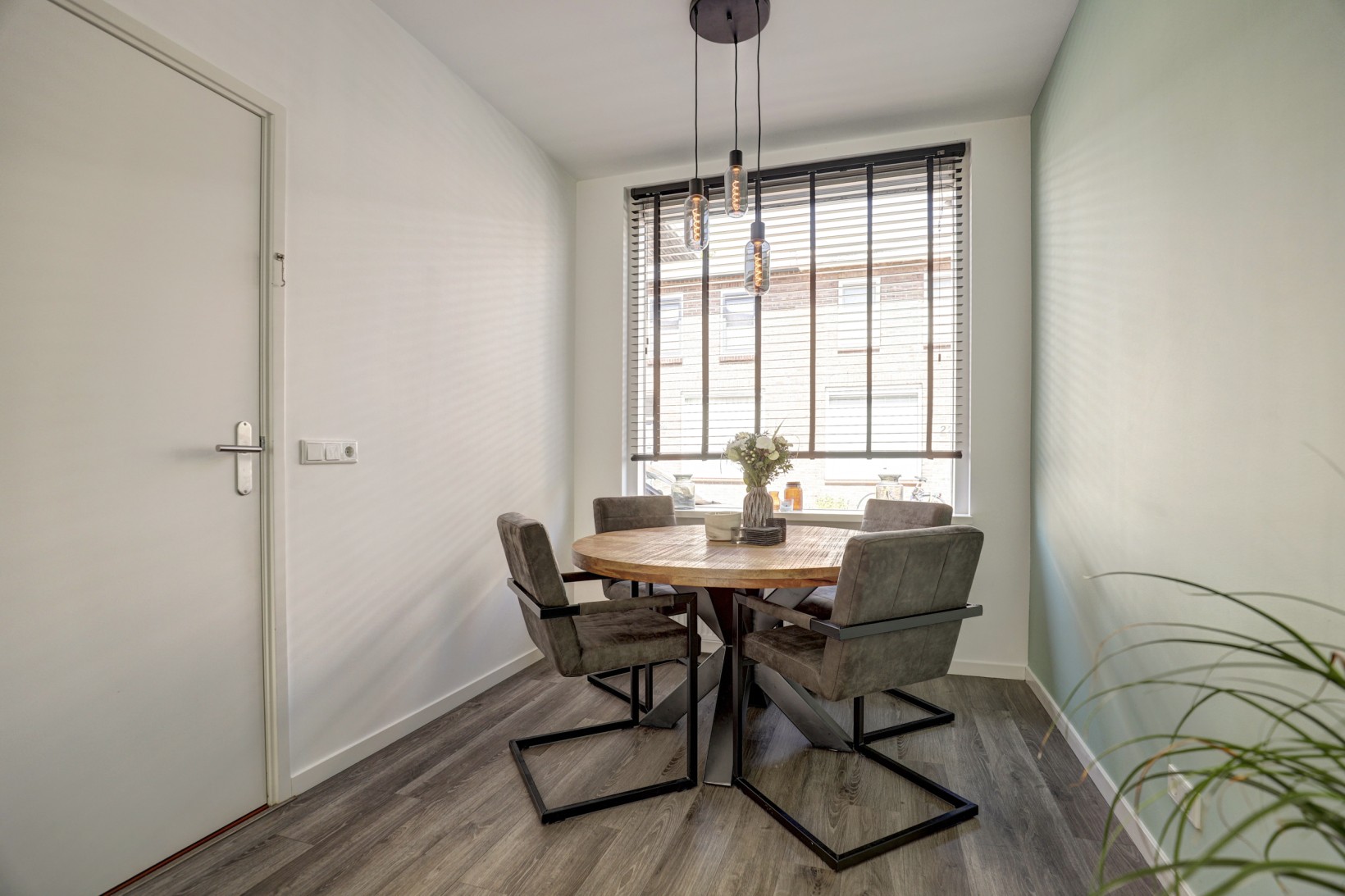 Tussenwoning te koop: Vondelstraat 21, Gouda