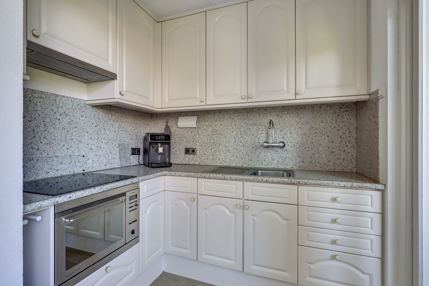 Tussenwoning te koop: Westerkade 10, Gouda