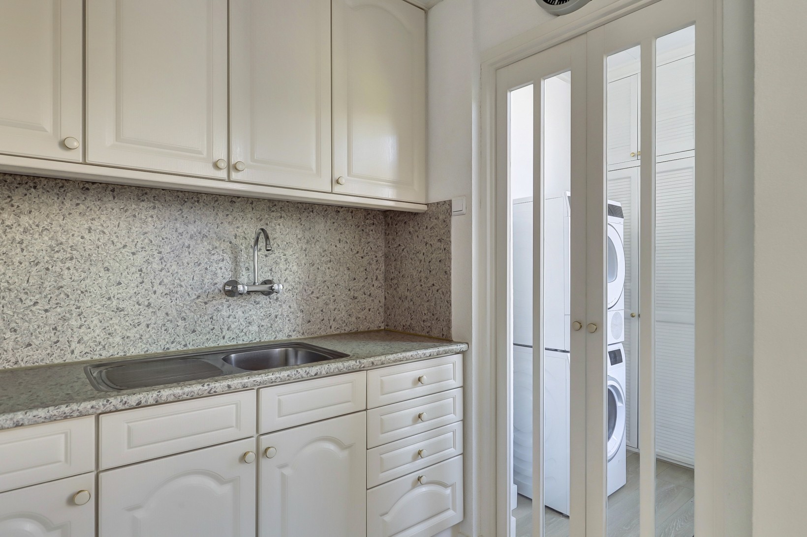 Tussenwoning te koop: Westerkade 10, Gouda