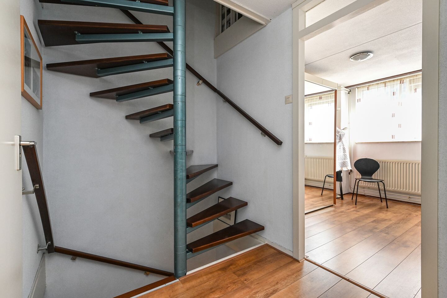 Tussenwoning te koop: Anna van Hensbeeksingel 14, Gouda