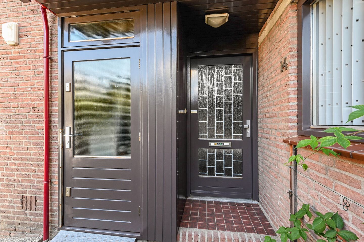 Tussenwoning te koop: Anna van Hensbeeksingel 14, Gouda