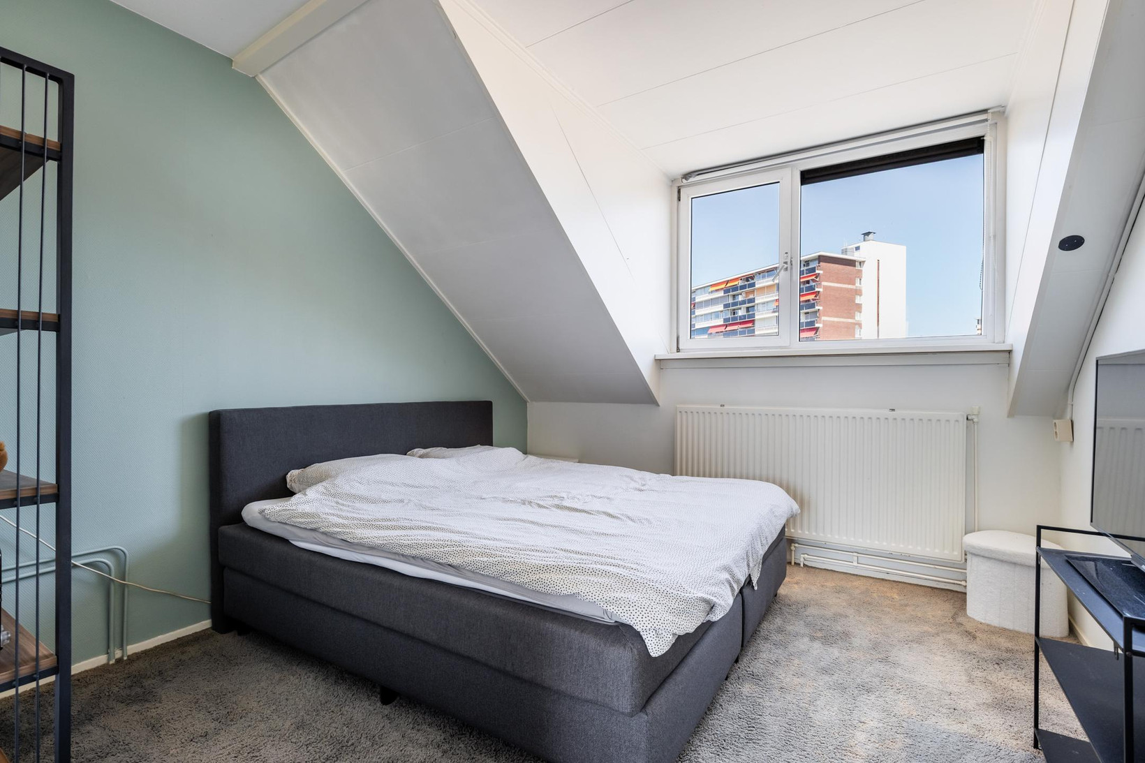Appartement te koop: Anna van Hensbeeksingel 64, Gouda
