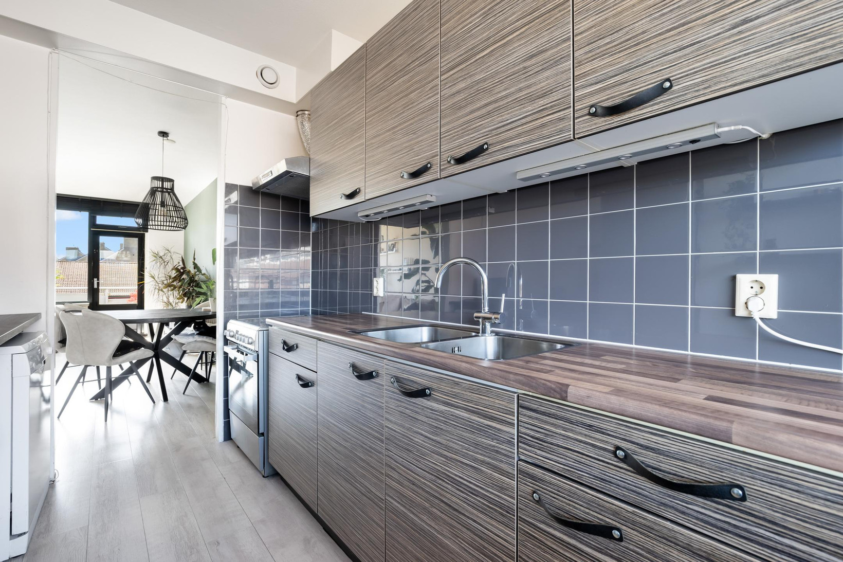 Appartement te koop: Anna van Hensbeeksingel 64, Gouda