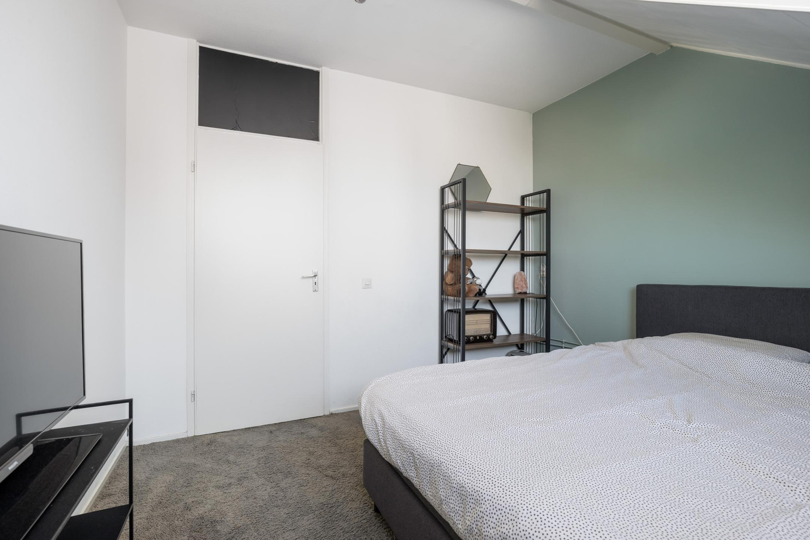 Appartement te koop: Anna van Hensbeeksingel 64, Gouda