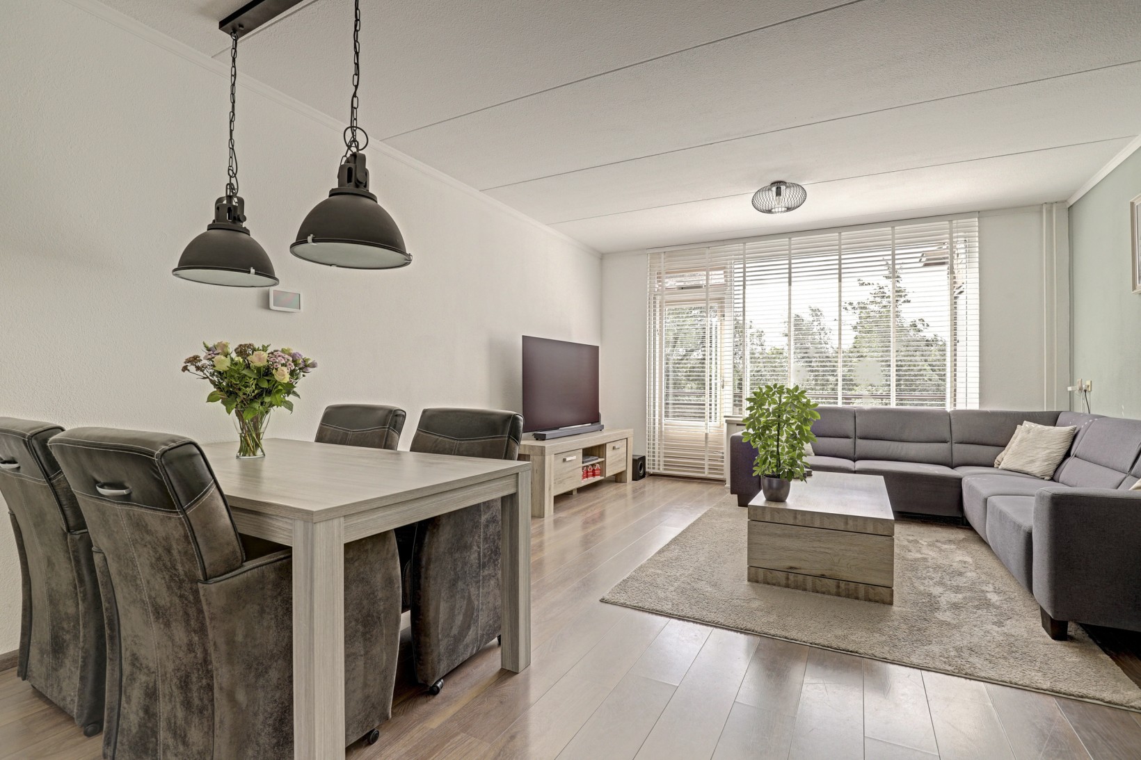 Appartement te koop: Anna van Hensbeeksingel 115, Gouda