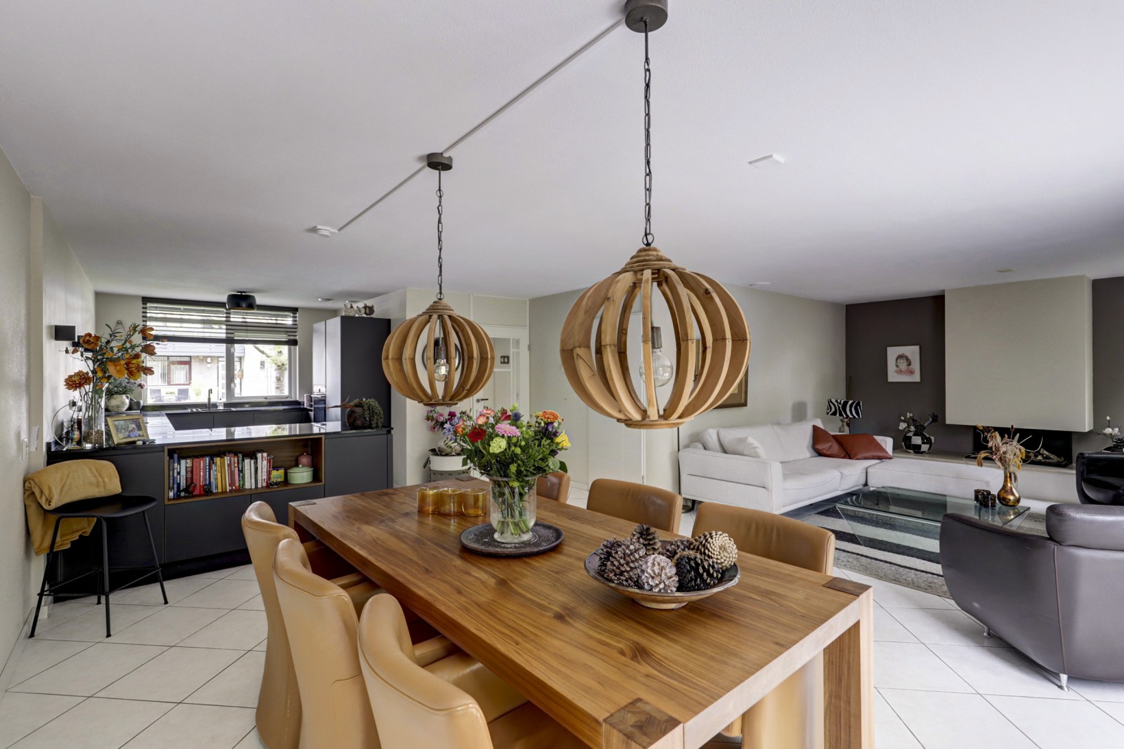 Hoekwoning te koop: Hopgaarde 8, Gouda