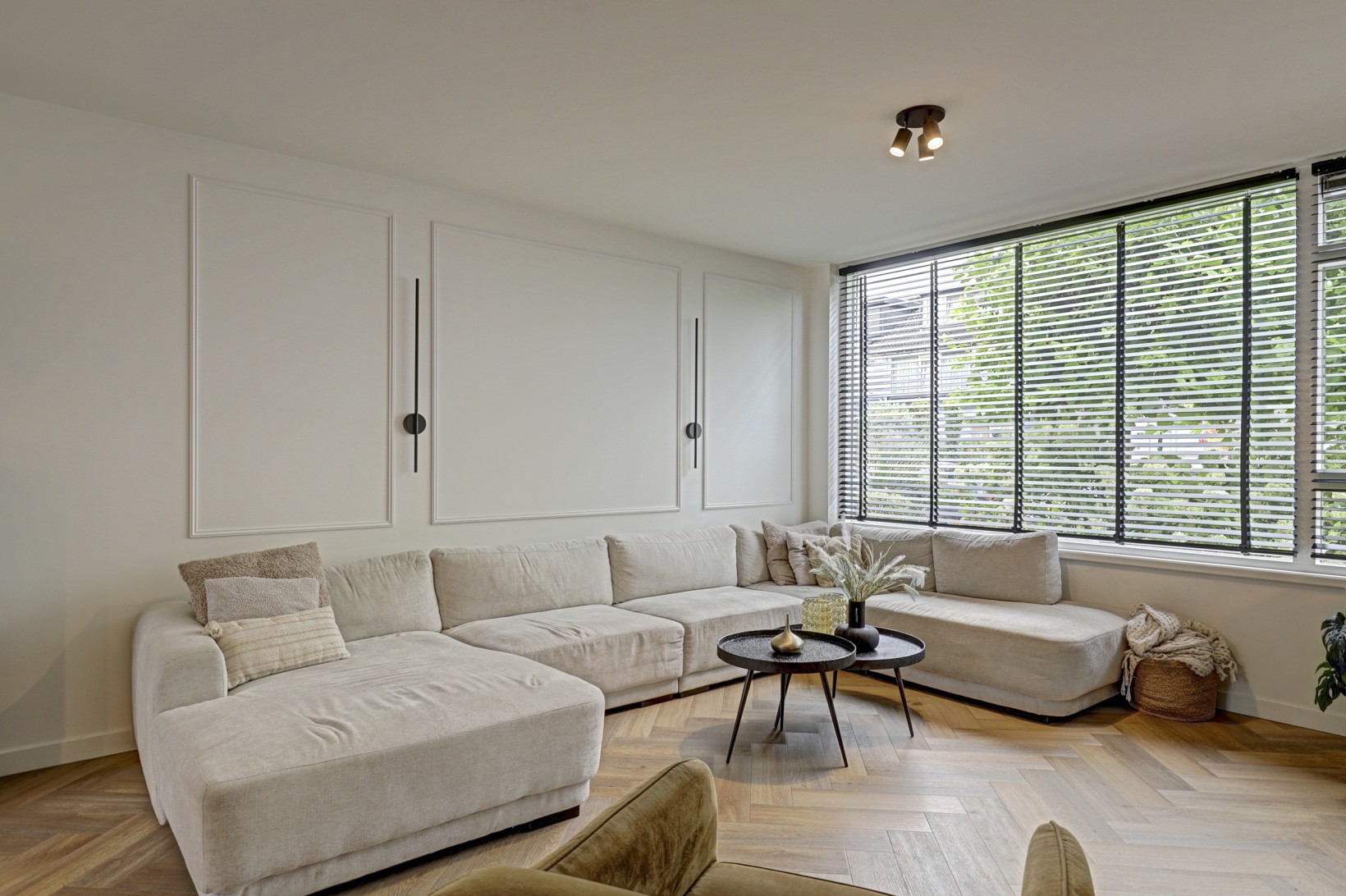 Tussenwoning te koop: Prunuslaan 26, Gouda