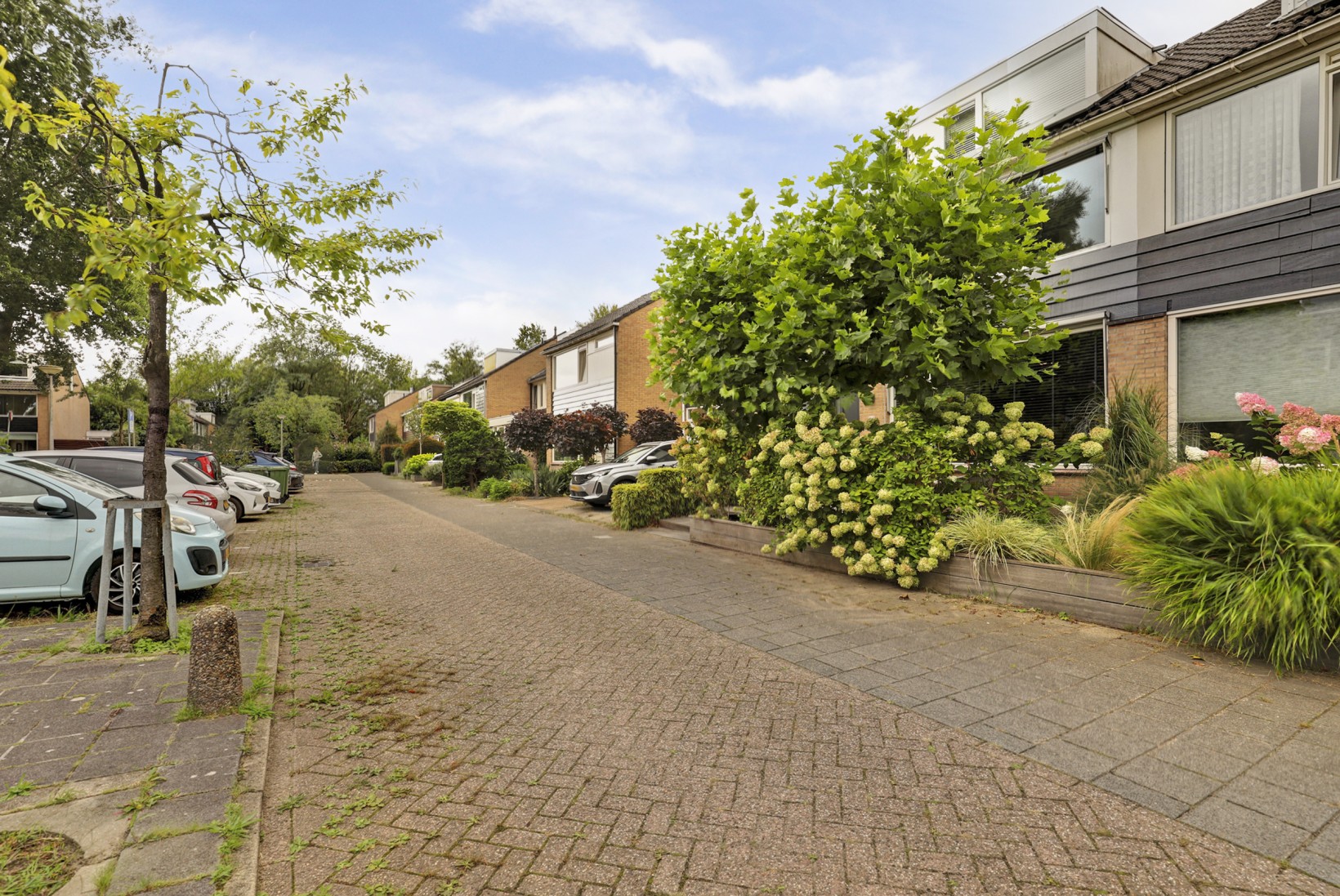 Tussenwoning te koop: Prunuslaan 26, Gouda