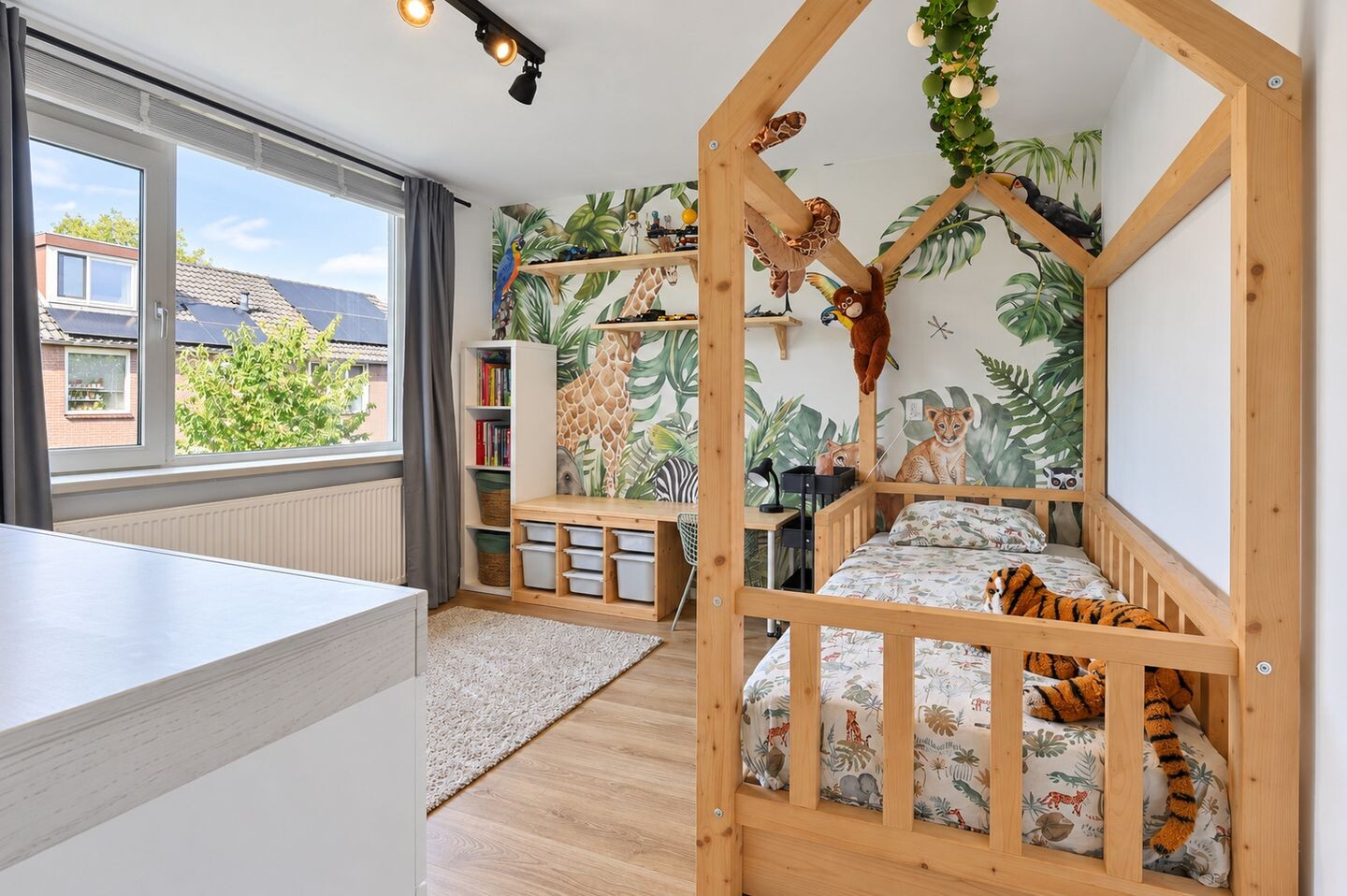 Tussenwoning te koop: Moerbeistraat 35, Gouda