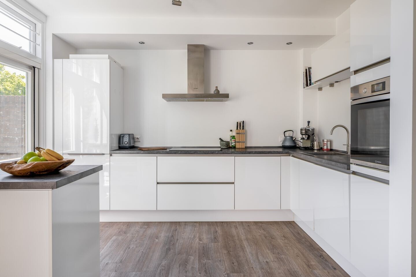 Tussenwoning te koop: Jan Mayenlaan 16, Gouda