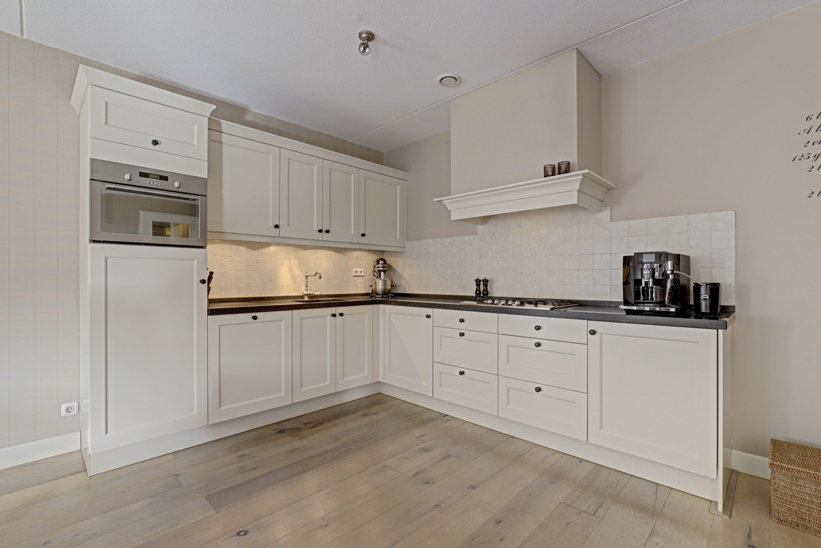 Appartement te koop: Ronsseweg 160, Gouda