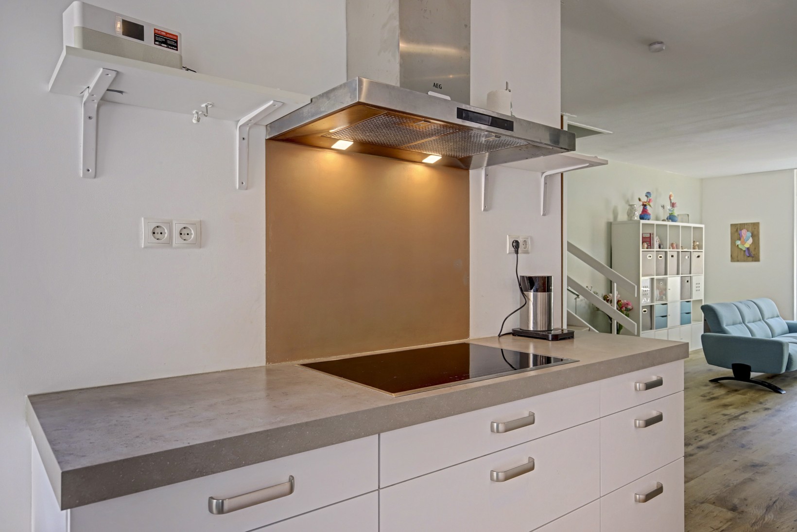 Hoekwoning te koop: Veenzoom 90, Gouda