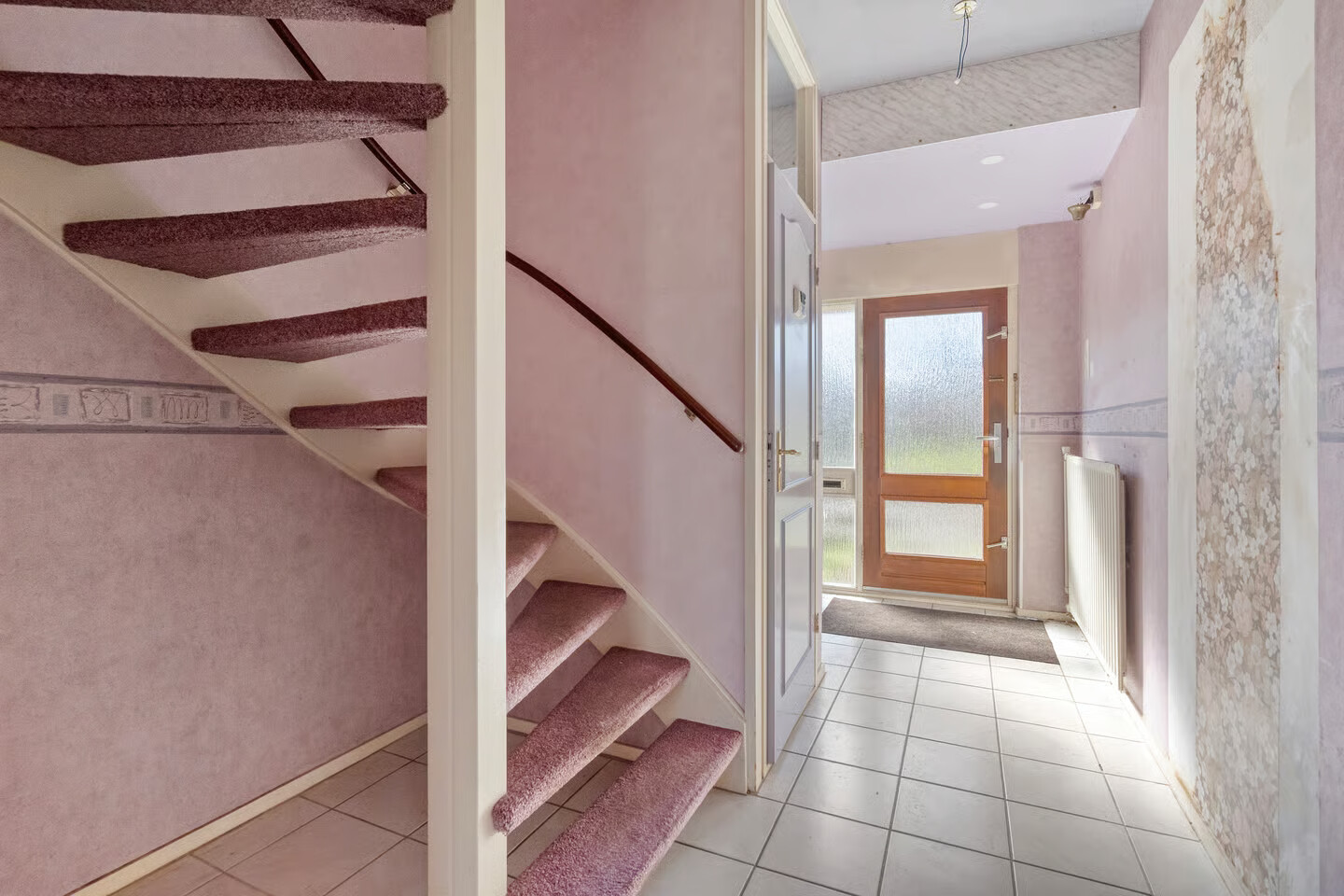 Tussenwoning te koop: Weerestein 8, Gouda