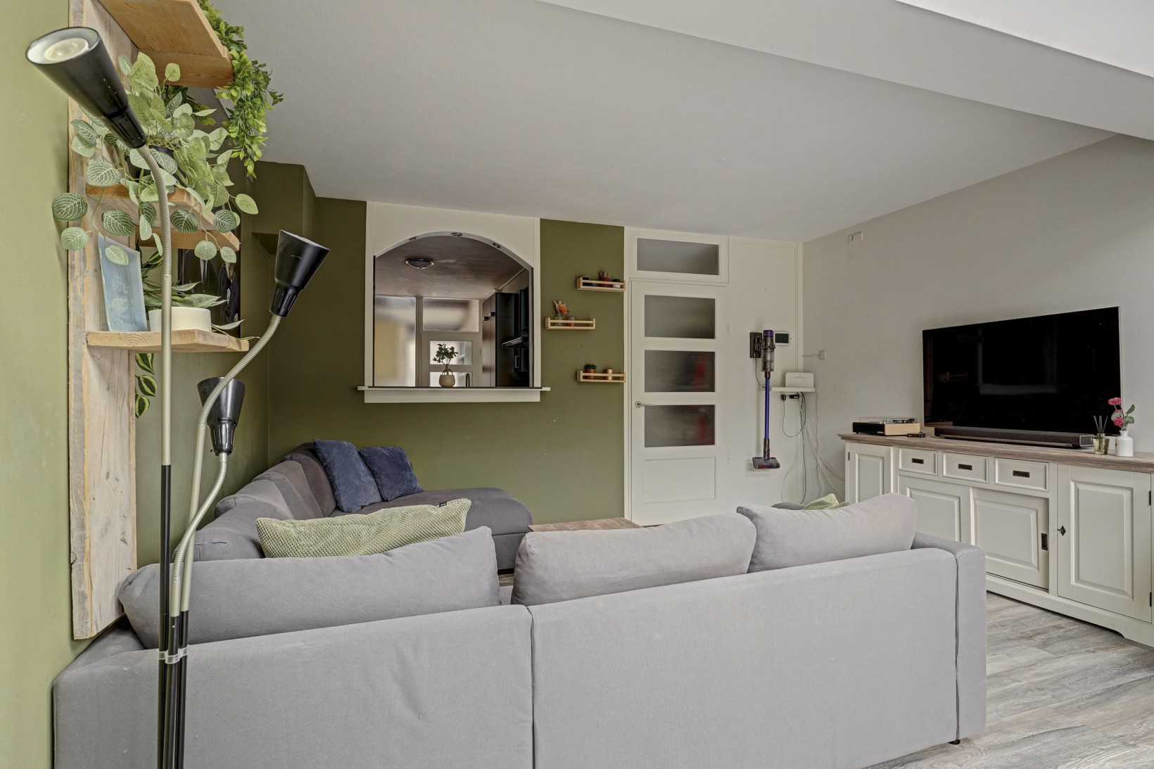 Tussenwoning te koop: Ida Hoeve 4, Gouda