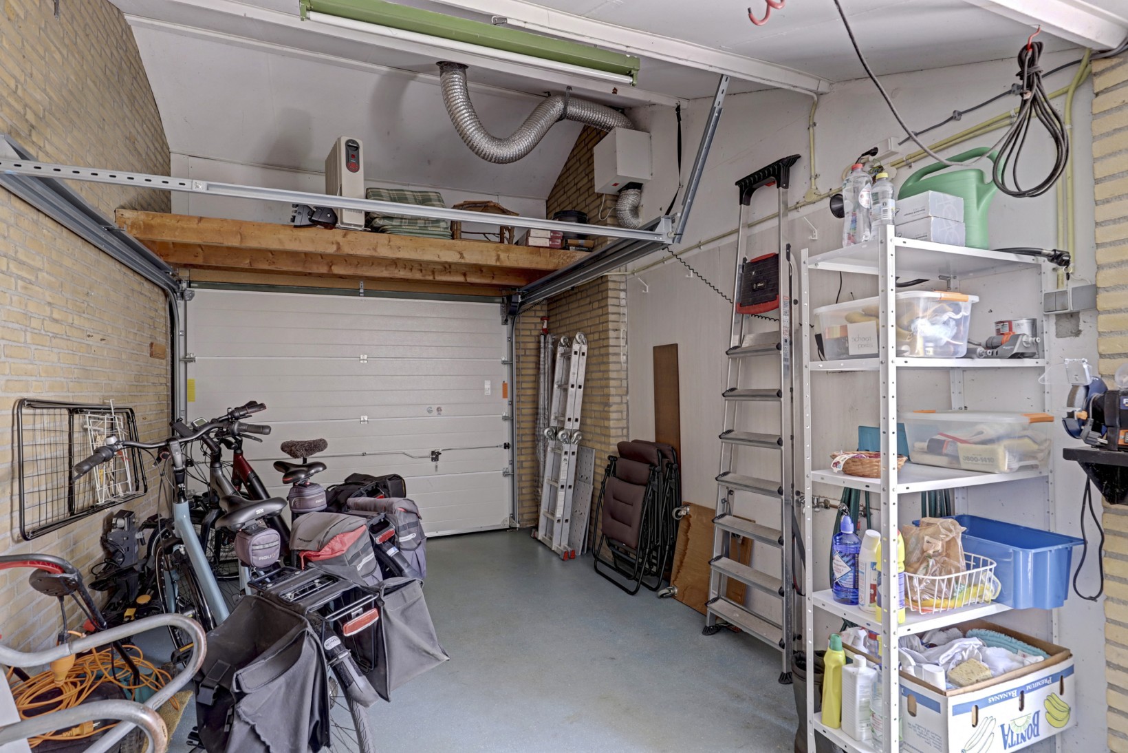 Hoekwoning te koop: Waterlelie 67, Gouda