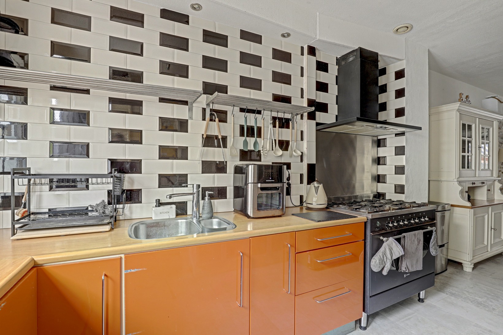 Tussenwoning te koop: Ruigenburg 74, Gouda