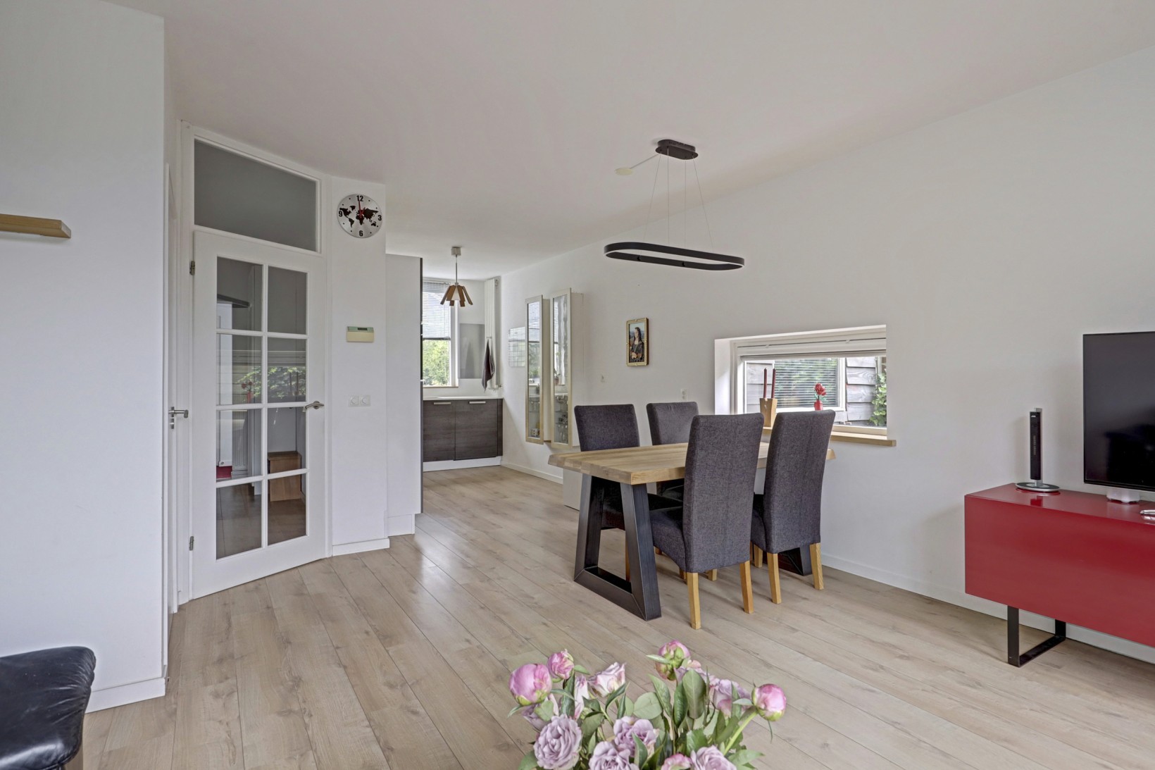Hoekwoning te koop: Albrechtsveld 102, Gouda