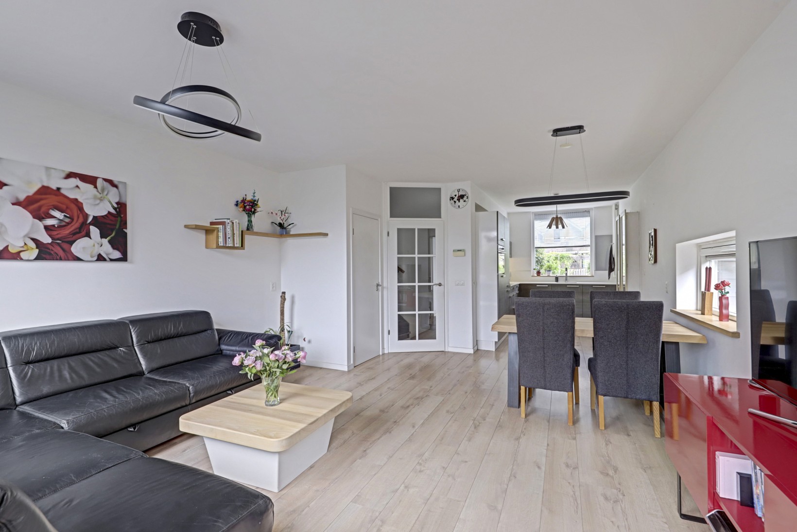 Hoekwoning te koop: Albrechtsveld 102, Gouda