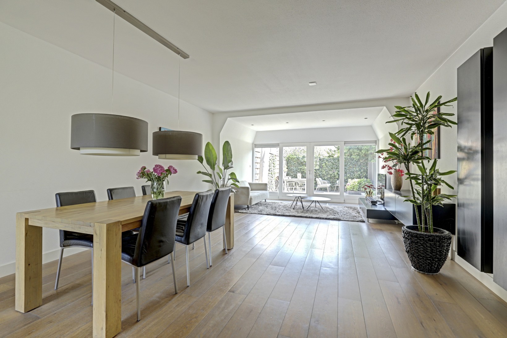 Tussenwoning te koop: Albrechtsveld 95, Gouda