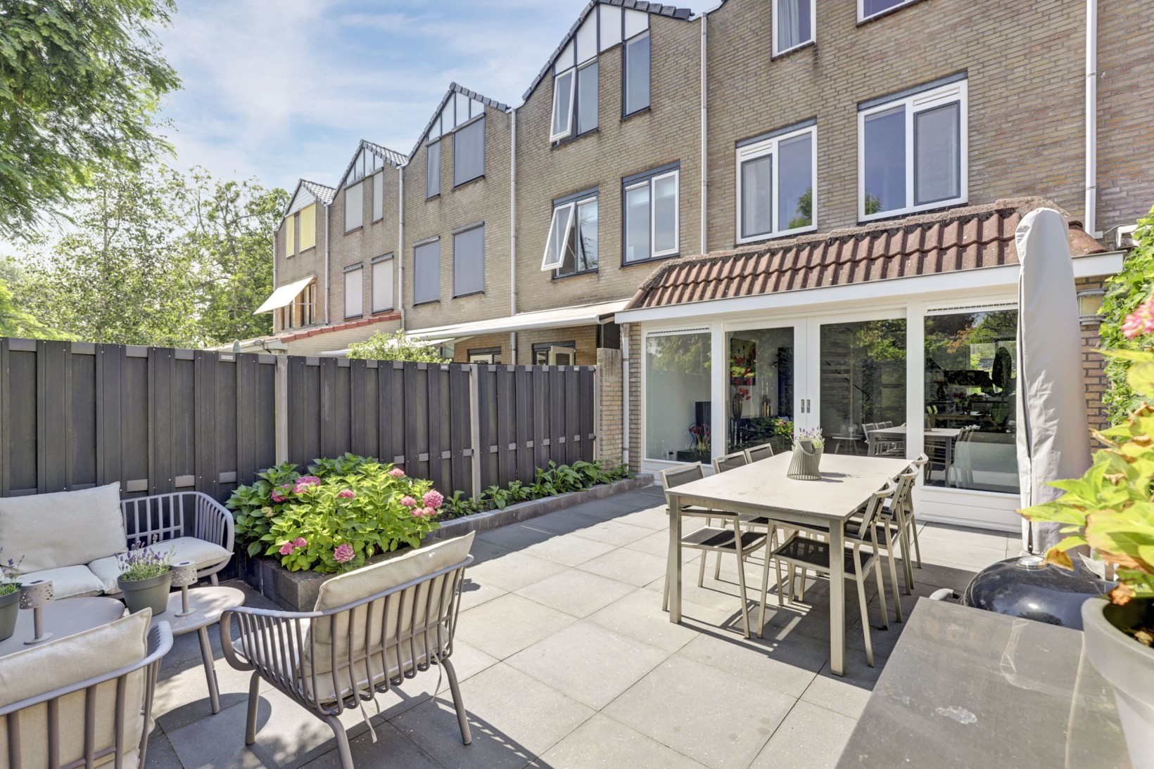 Tussenwoning te koop: Albrechtsveld 95, Gouda