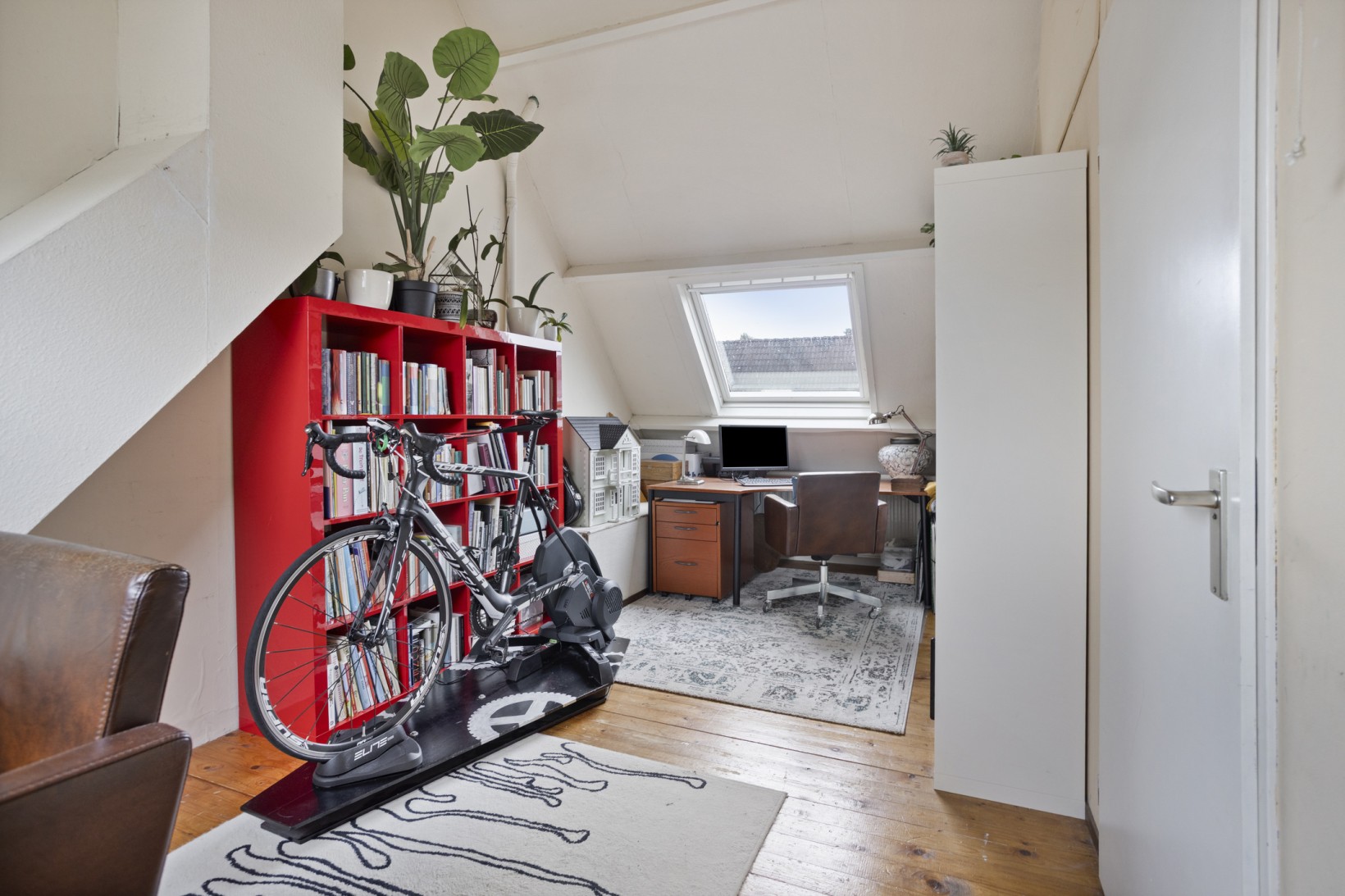 Tussenwoning te koop: Vlietenburg 10, Gouda