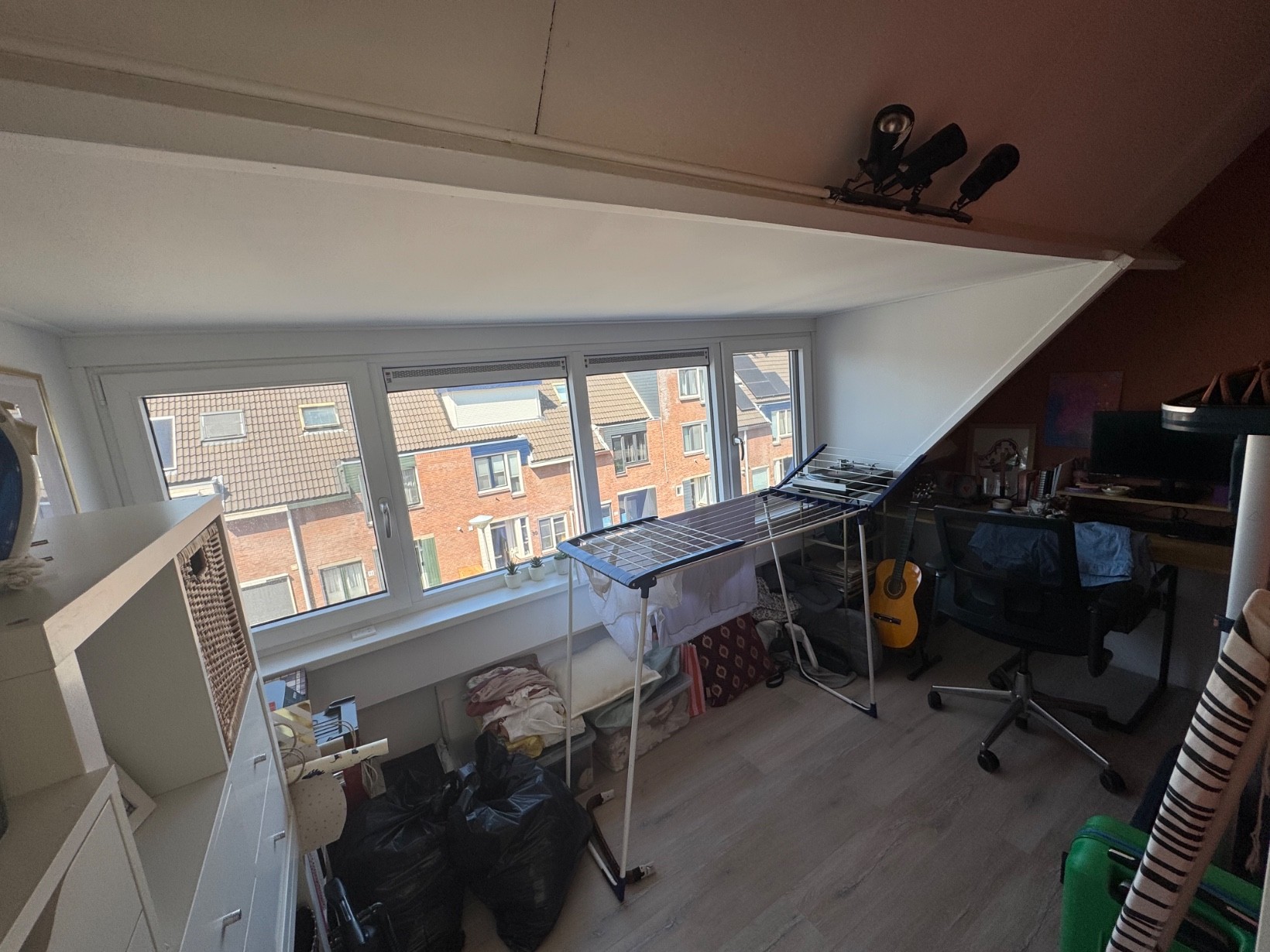 Tussenwoning te koop: Veenenburg 41, Gouda