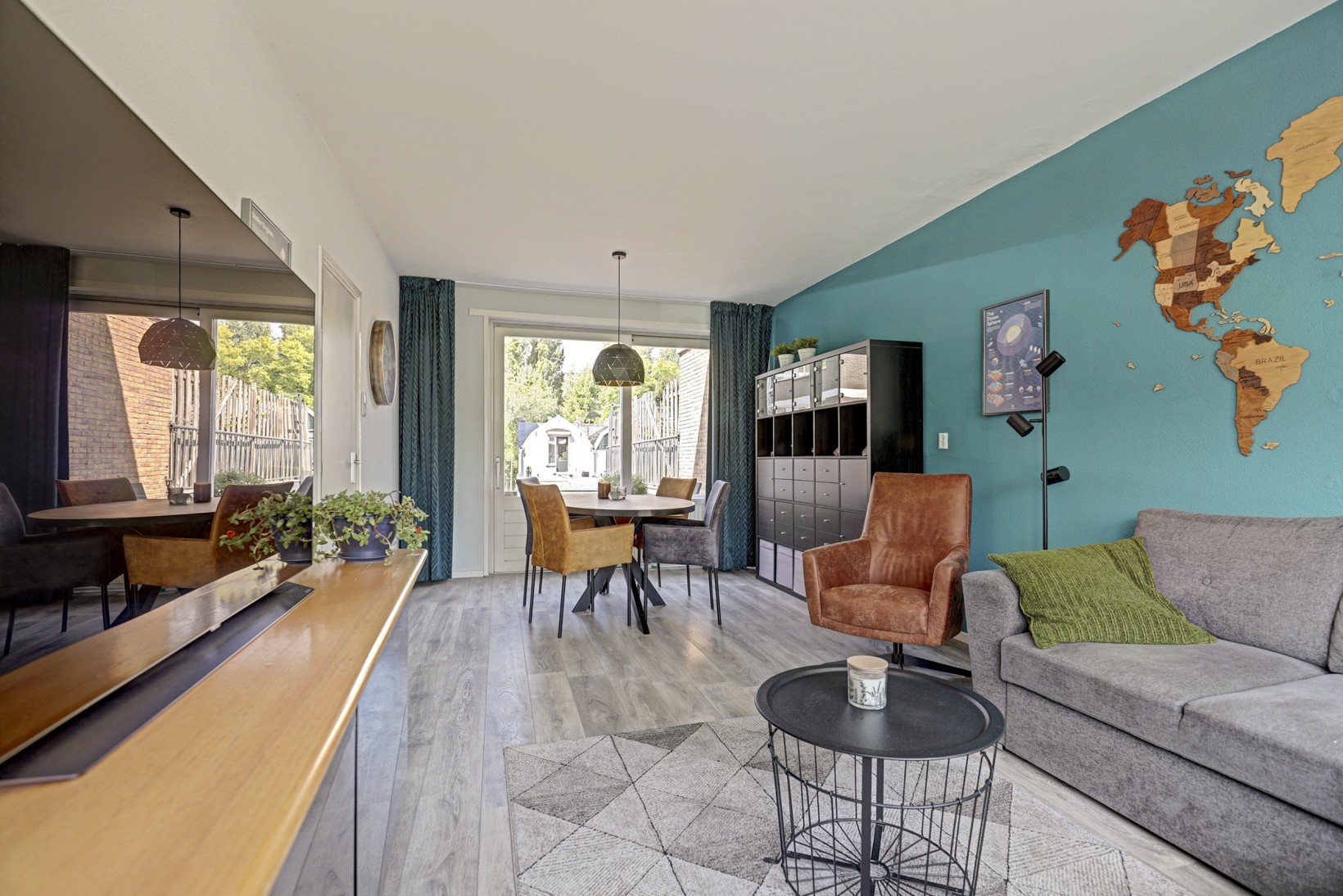 Appartement te koop: van Hogendorpplein 3, Gouda