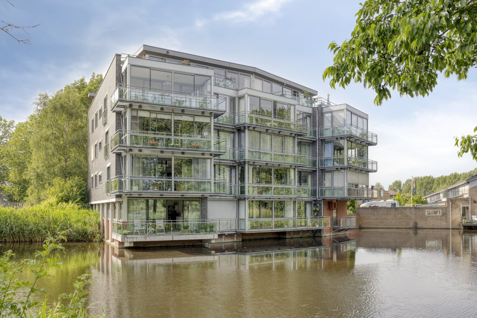 Appartement te koop: Sluismeesterslag 38, Gouda