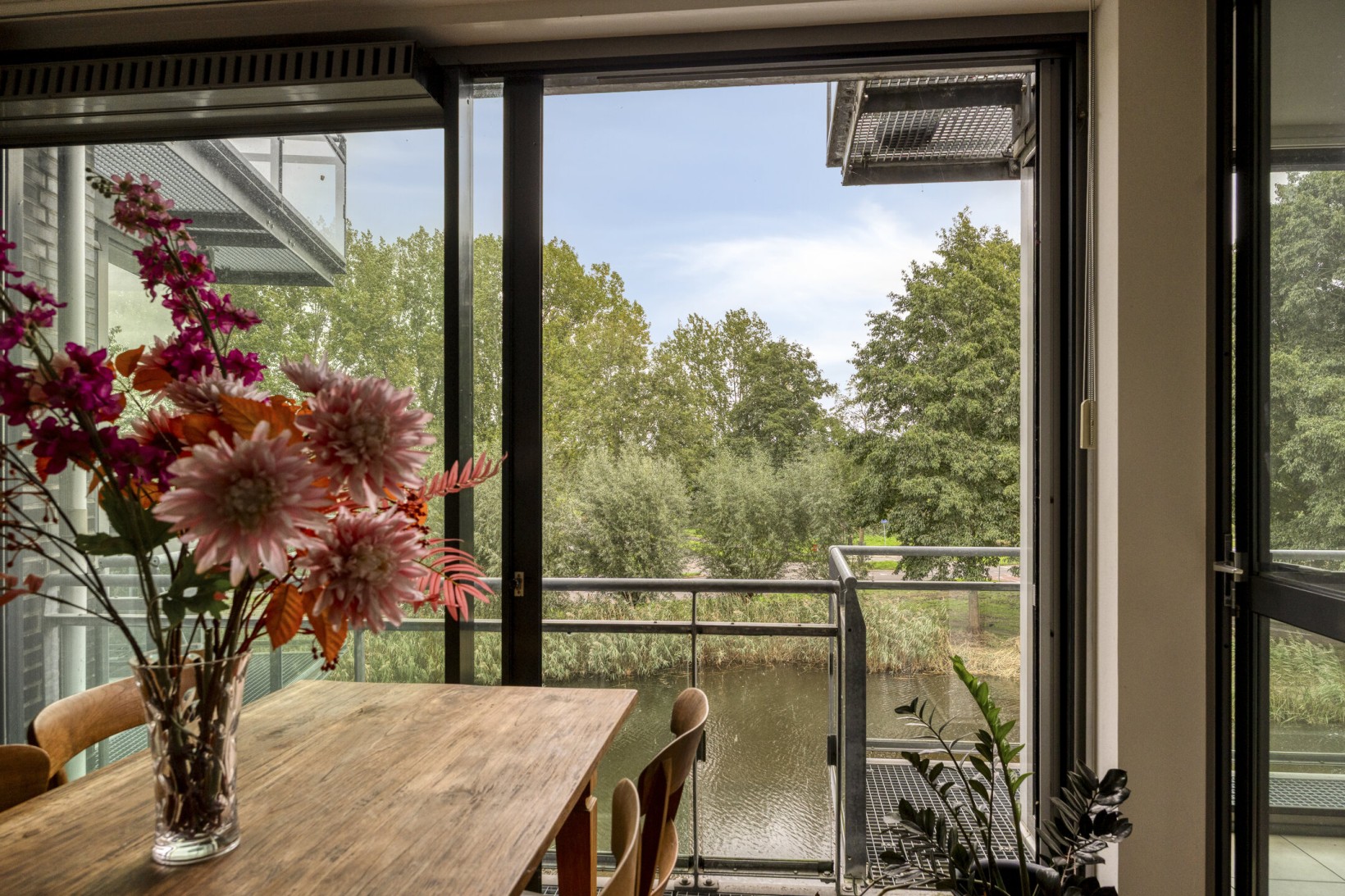 Appartement te koop: Sluismeesterslag 42, Gouda