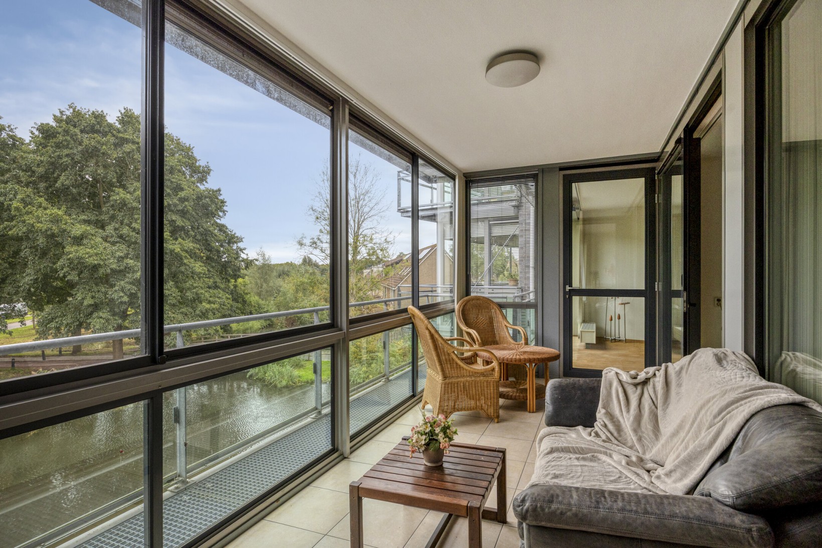 Appartement te koop: Sluismeesterslag 42, Gouda